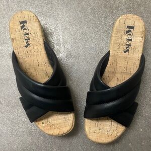 EUC Korks Faithe black criss- cross platform sandal women's 6 M
Kork-Ease